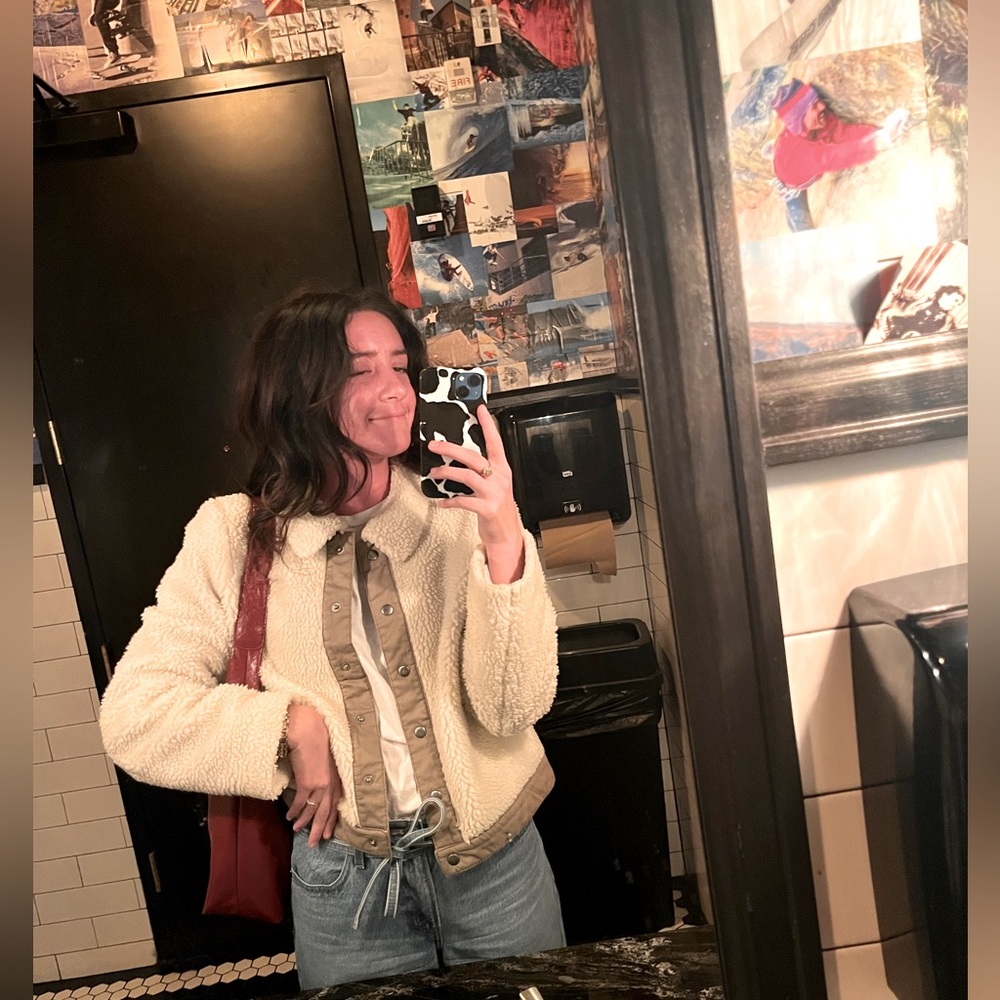 Meet your Posher, Camryn